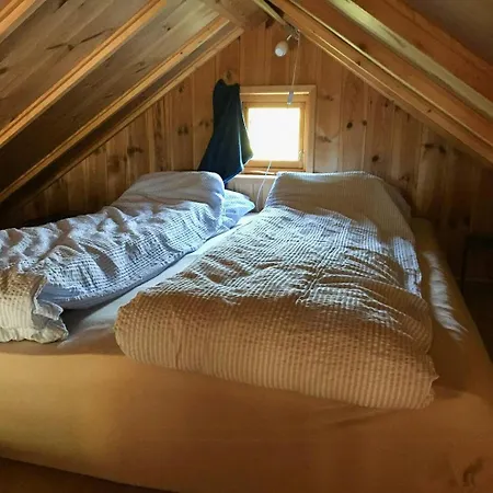 Charming Artist's With Sea View Near Bergen *