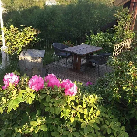 別荘 Charming Artist's With Sea View Near Bergen